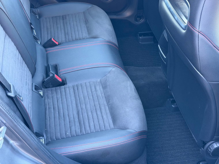 Vehicle Image 45